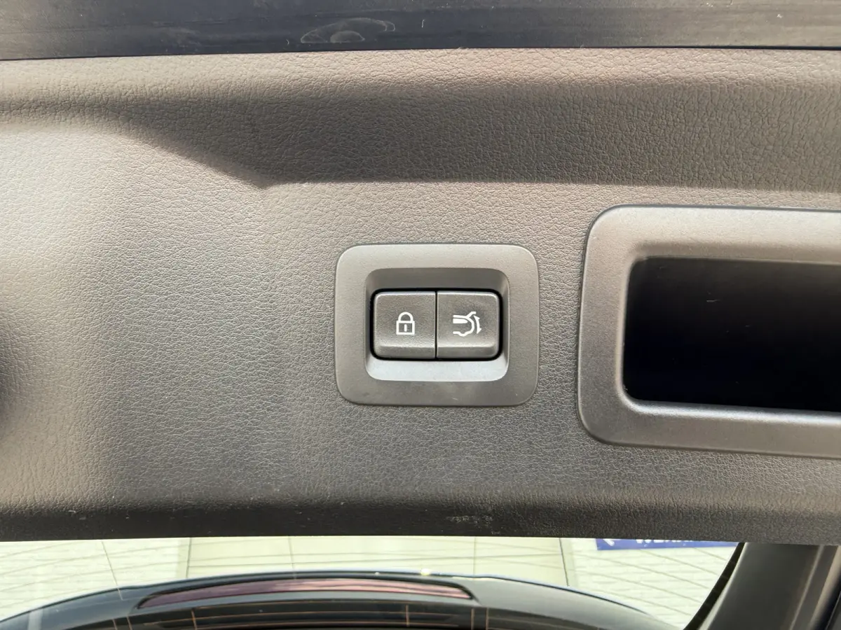 2.5 e-SkyActiv PHEV Homura | Pano | ACC | Bose Audio | Memory | FULL OPTION!