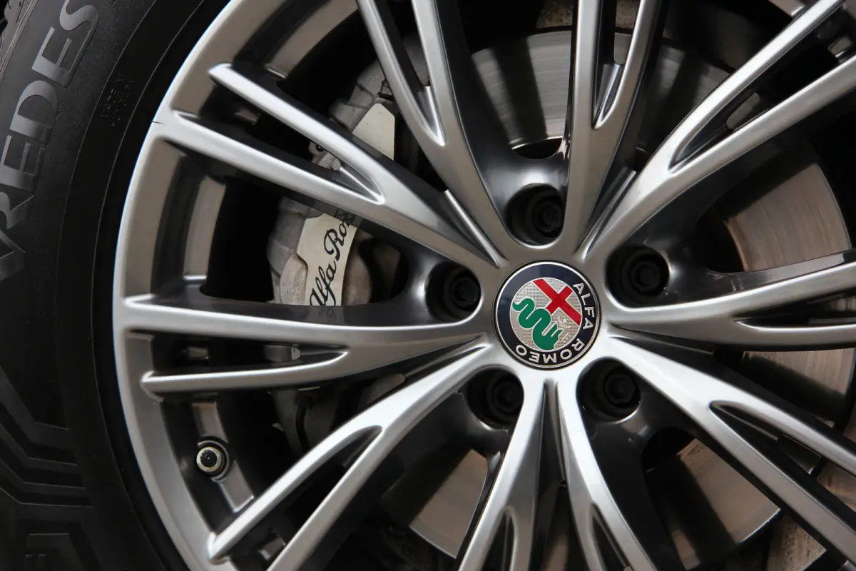 2.0 T AWD Super Business Edition | 20" | Leder | Adaptive Cruise Control | Camera | Carplay