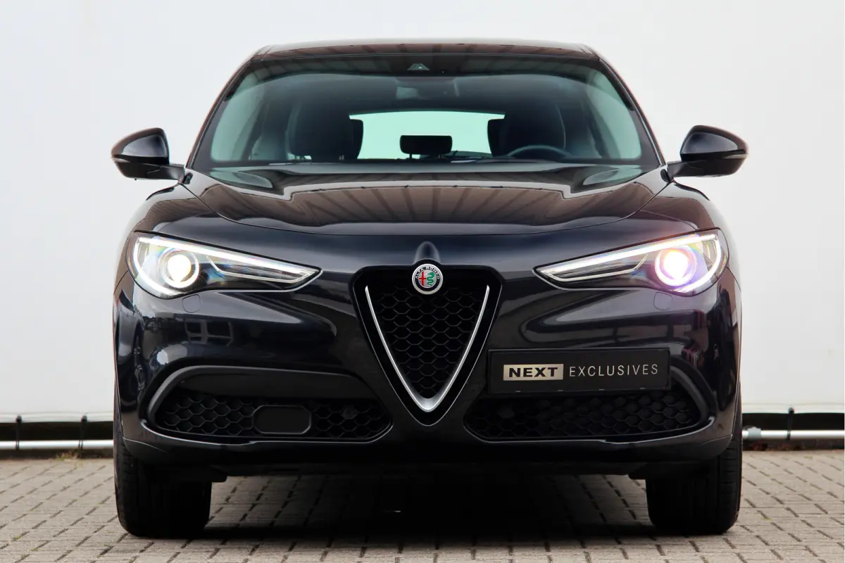2.0 T AWD Super Business Edition 20" | Leder | Adaptive Cruise Control | Camera | Carplay