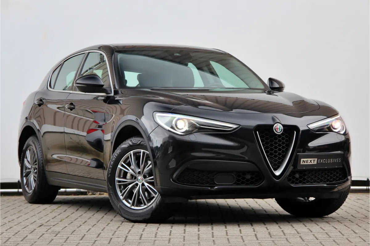 2.0 T AWD Super Business Edition 20" | Leder | Adaptive Cruise Control | Camera | Carplay