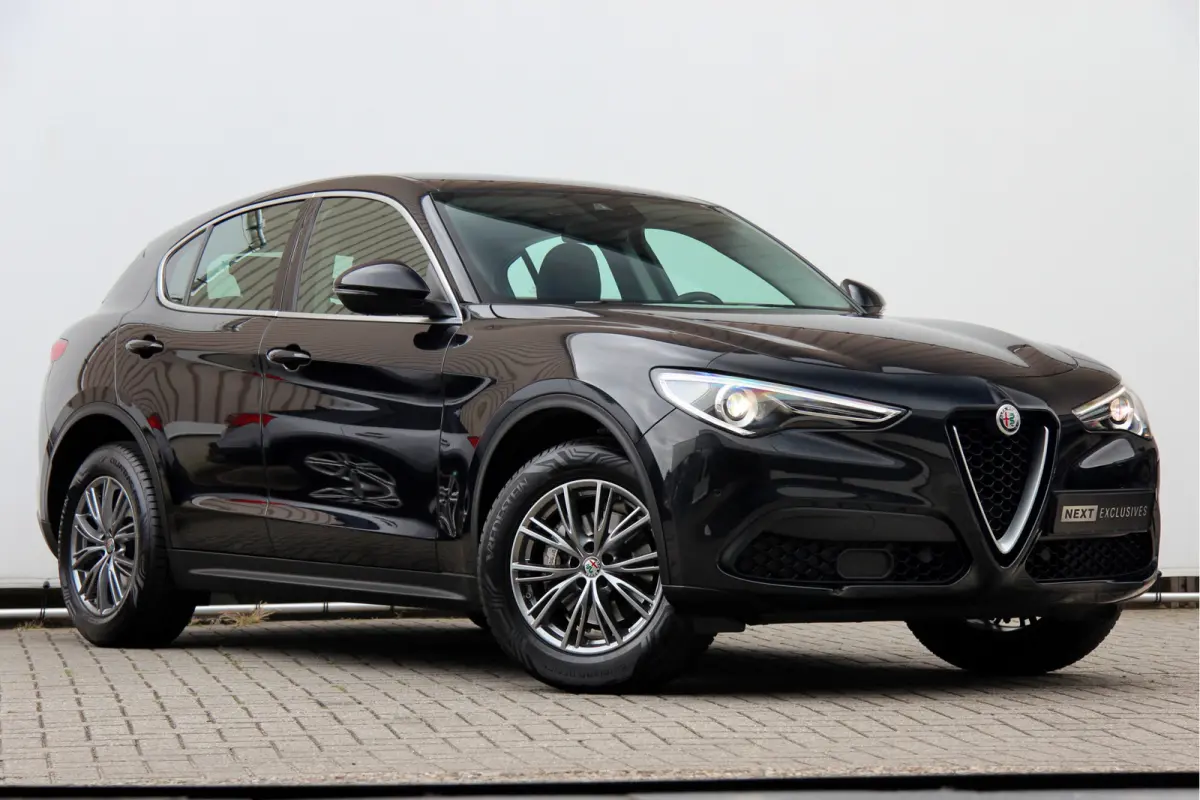 2.0 T AWD Super Business Edition 20" | Leder | Adaptive Cruise Control | Camera | Carplay