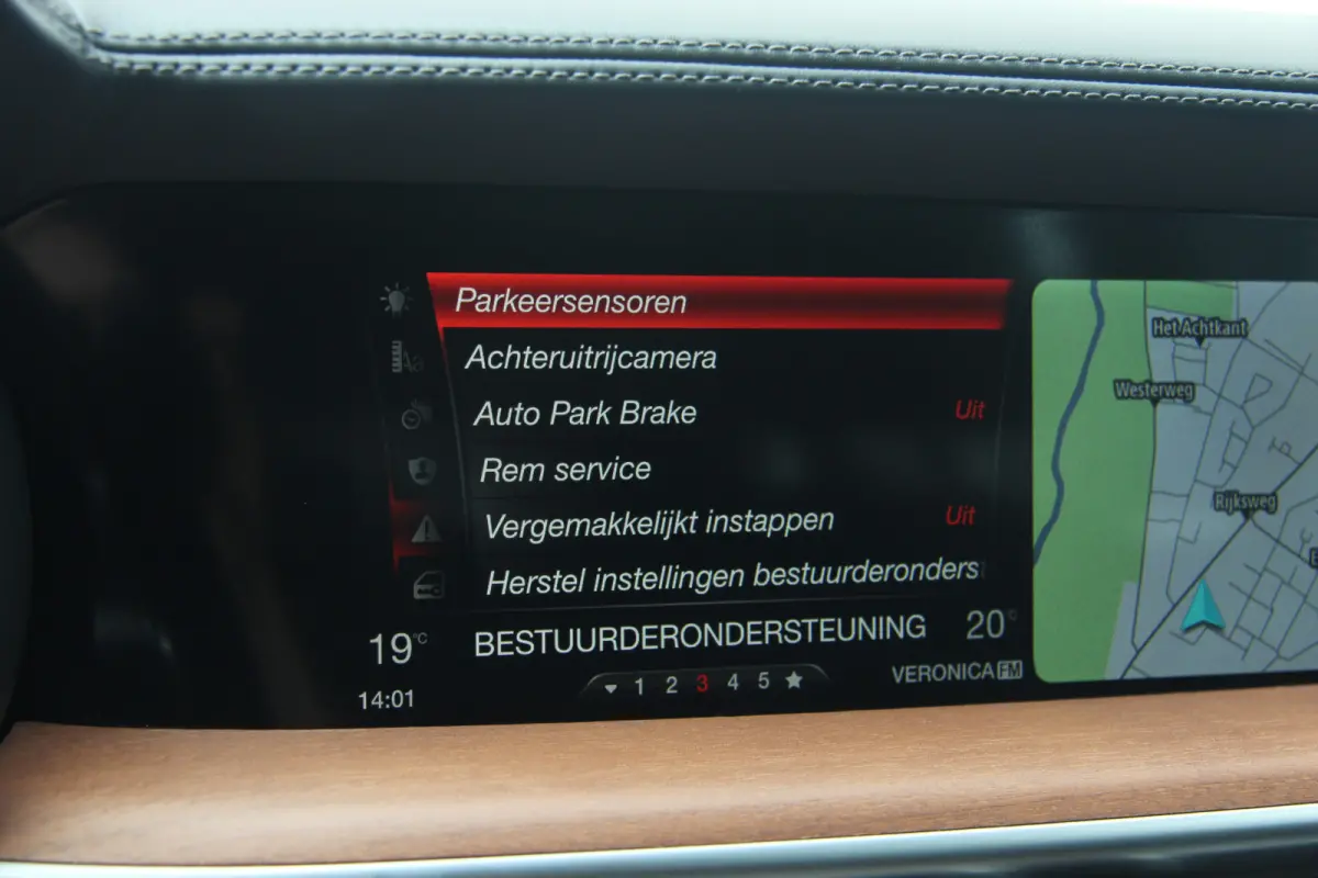 2.0 T AWD Super Business Edition | 20" | Leder | Adaptive Cruise Control | Camera | Carplay