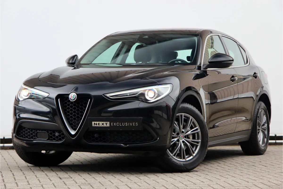 2.0 T AWD Super Business Edition 20" | Leder | Adaptive Cruise Control | Camera | Carplay