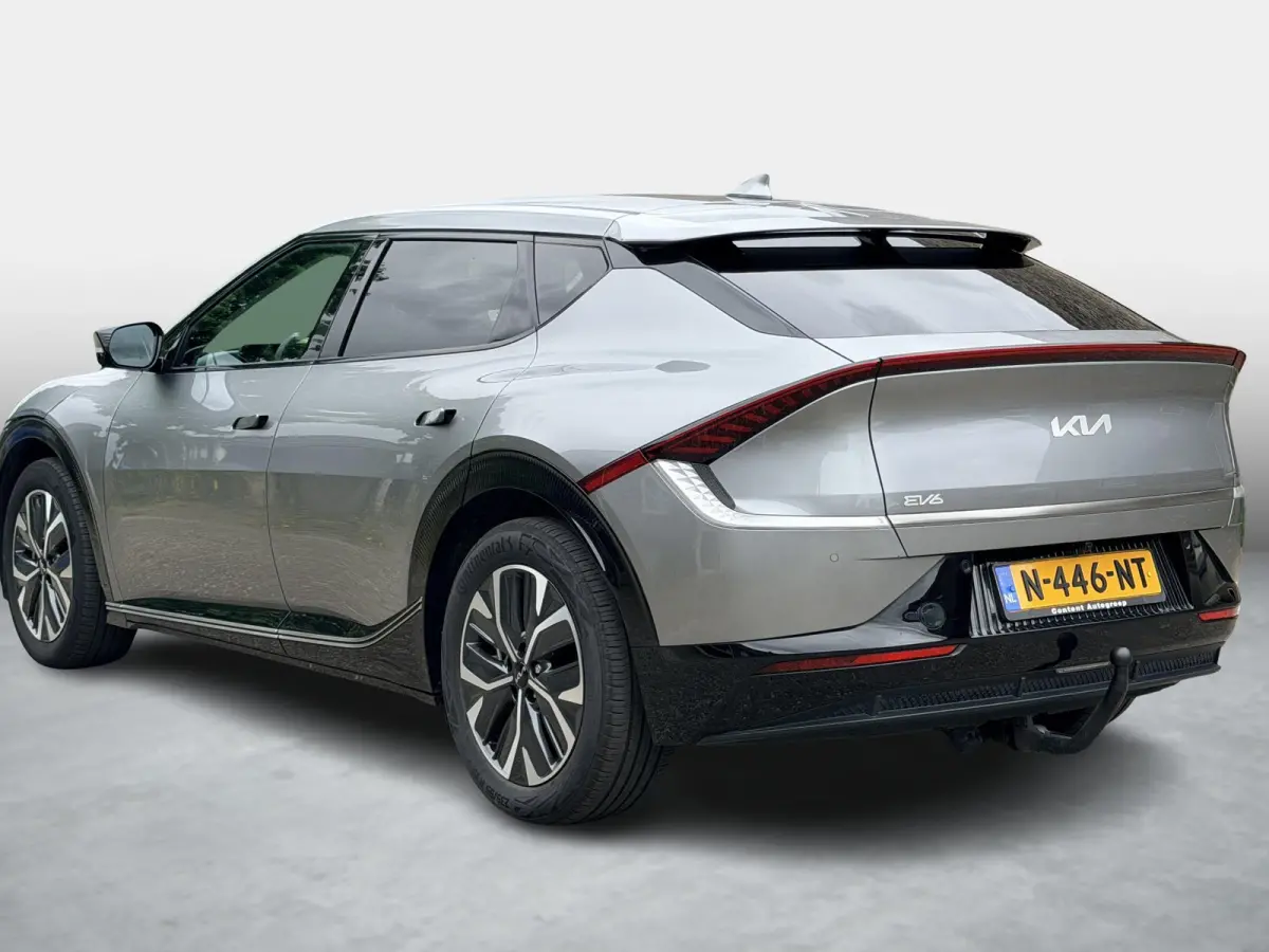 Plus 77.4 kWh SOH 97,7% / Black Package GT / Warmtepomp / Trekhaak / 3 Fase / Stoelverwarming & Ventilatie / MERIDIAN Surround-System / Adaptieve Cruise /