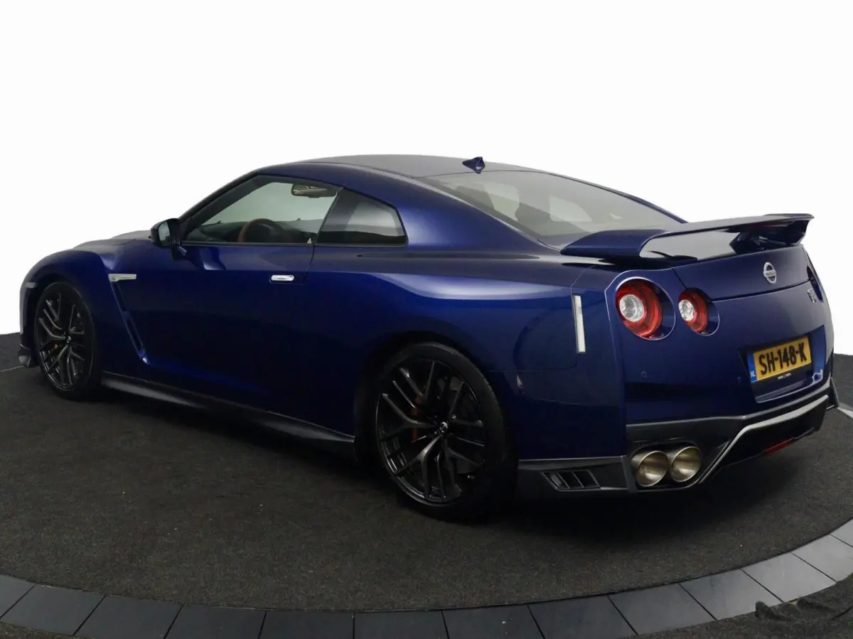 3.8 V6 570PK incl. BTW BLAUW