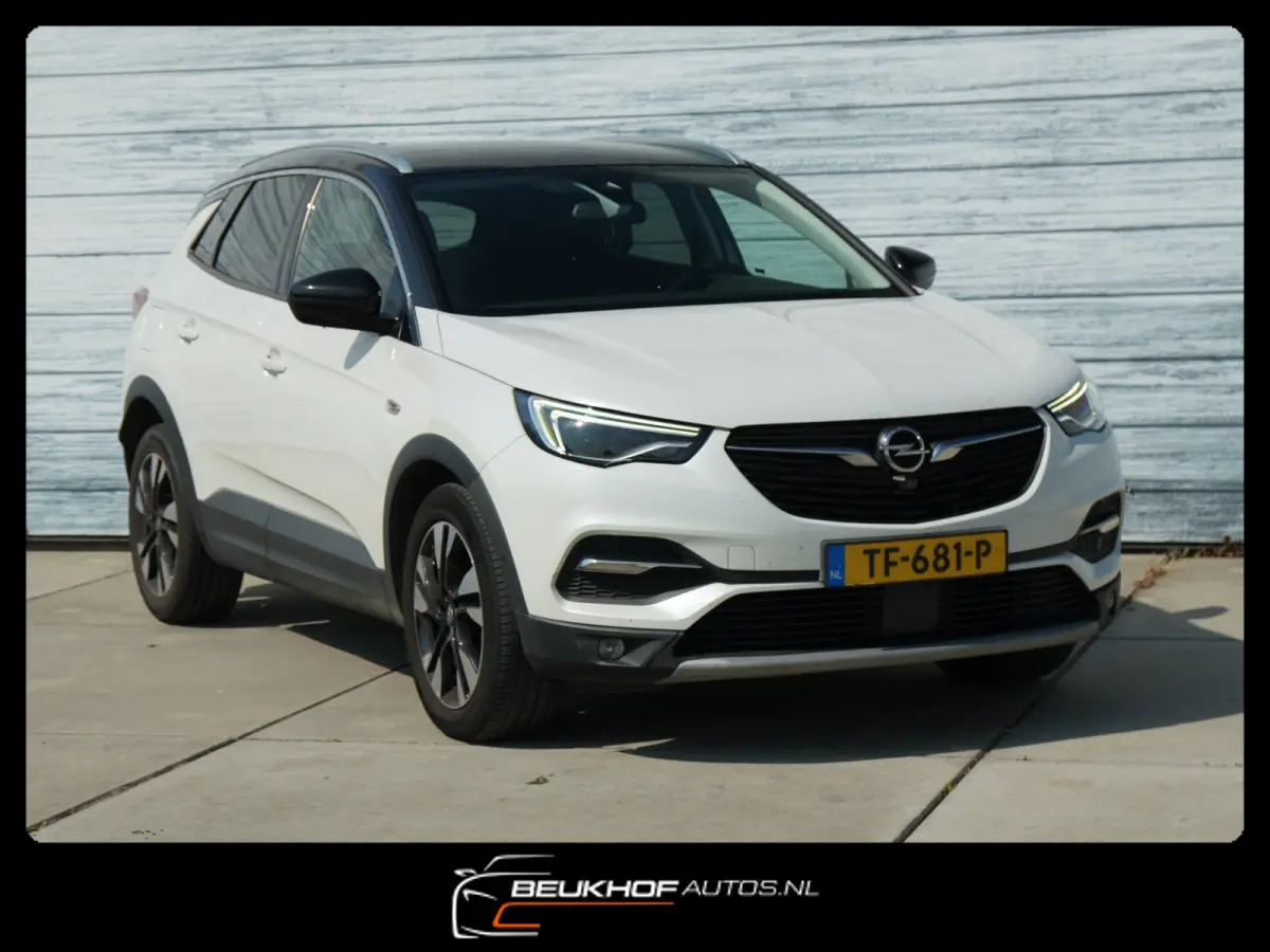 1.2 Turbo Ultimate Leer Trekhaak 360Cam