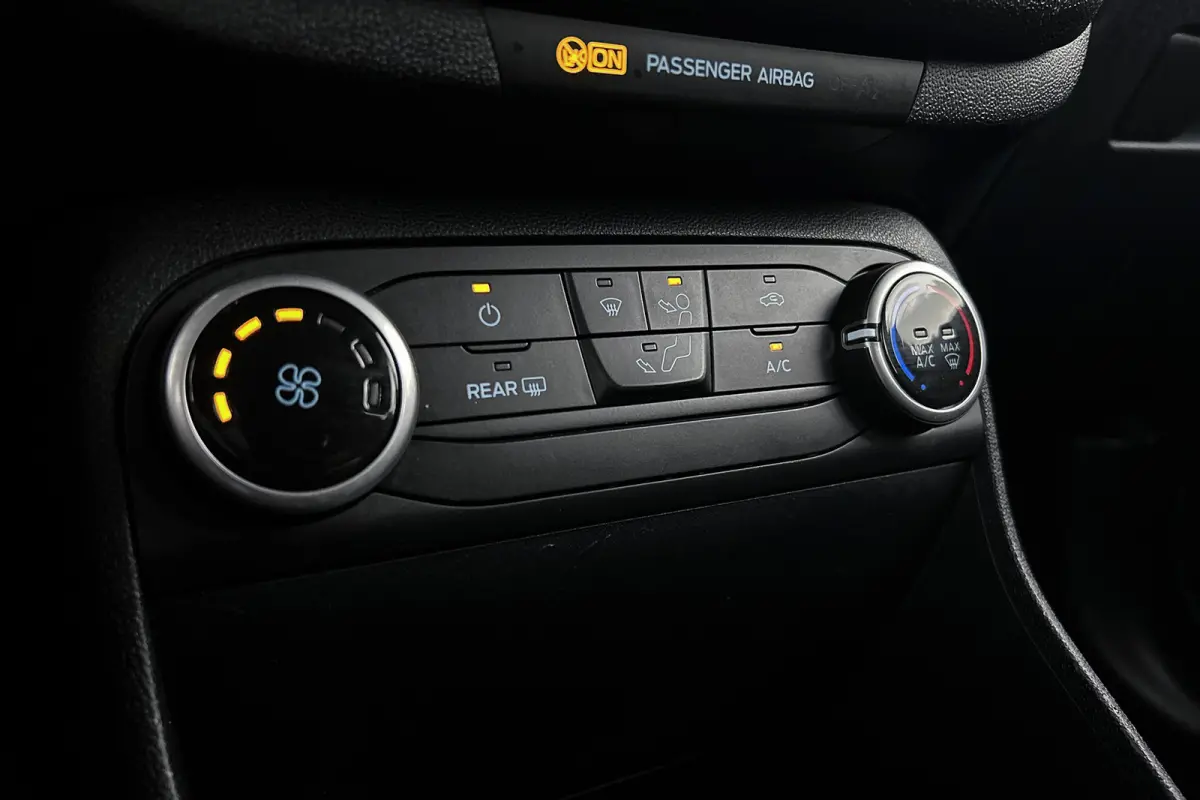 1.0 EcoBoost | Cruise control | Airco | Apple Carplay