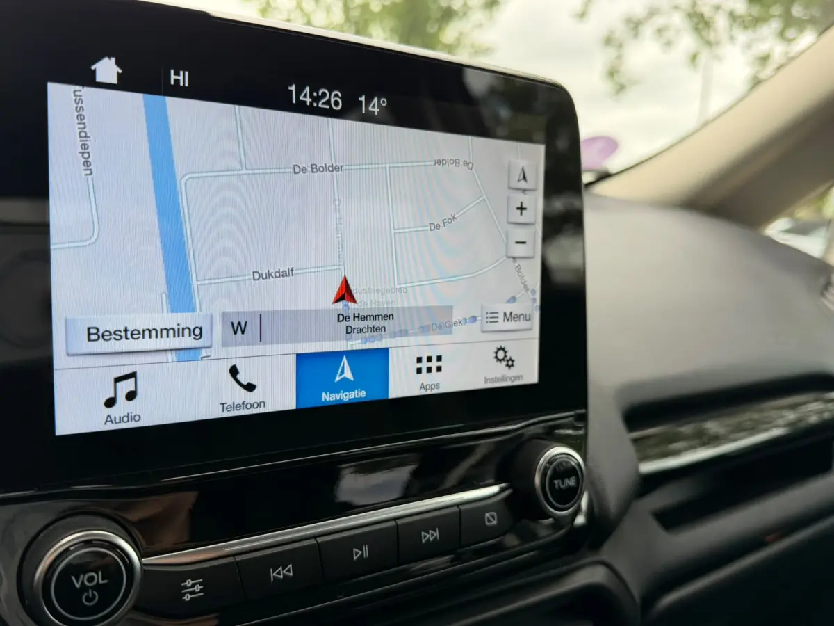 1.0 EcoBoost Titanium Ultimate | Apple Carplay | Trekhaak | Stuur & stoelverwarming | Sfeerverlichting