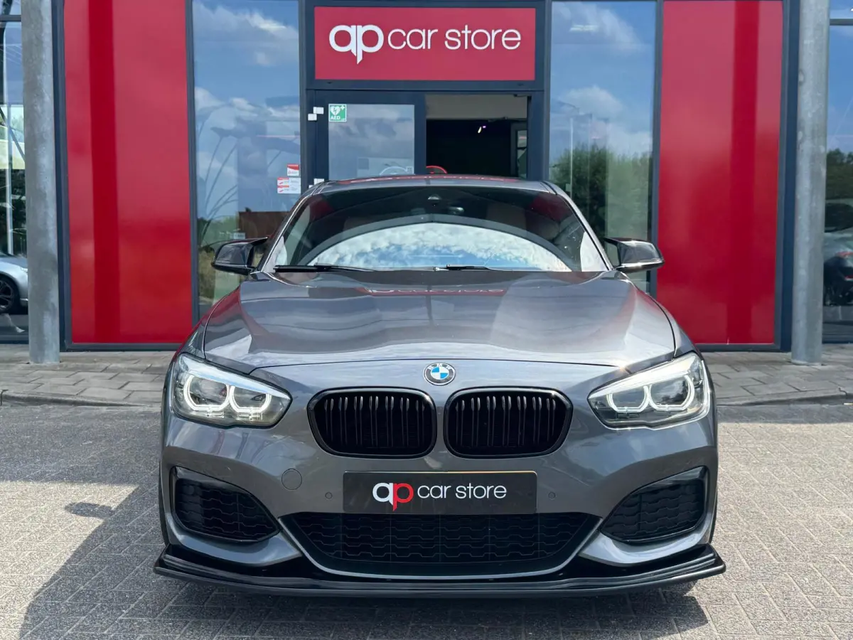 M140i xDrive High Executive LCI 2 | Leder | Keyless Entry | Maxton | Stoelverwarming |