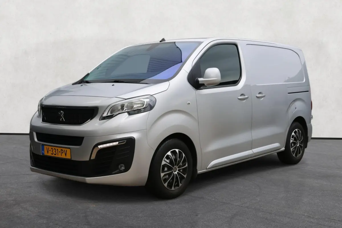 Bestel 226C 1.6 BlueHDI 95 Premium