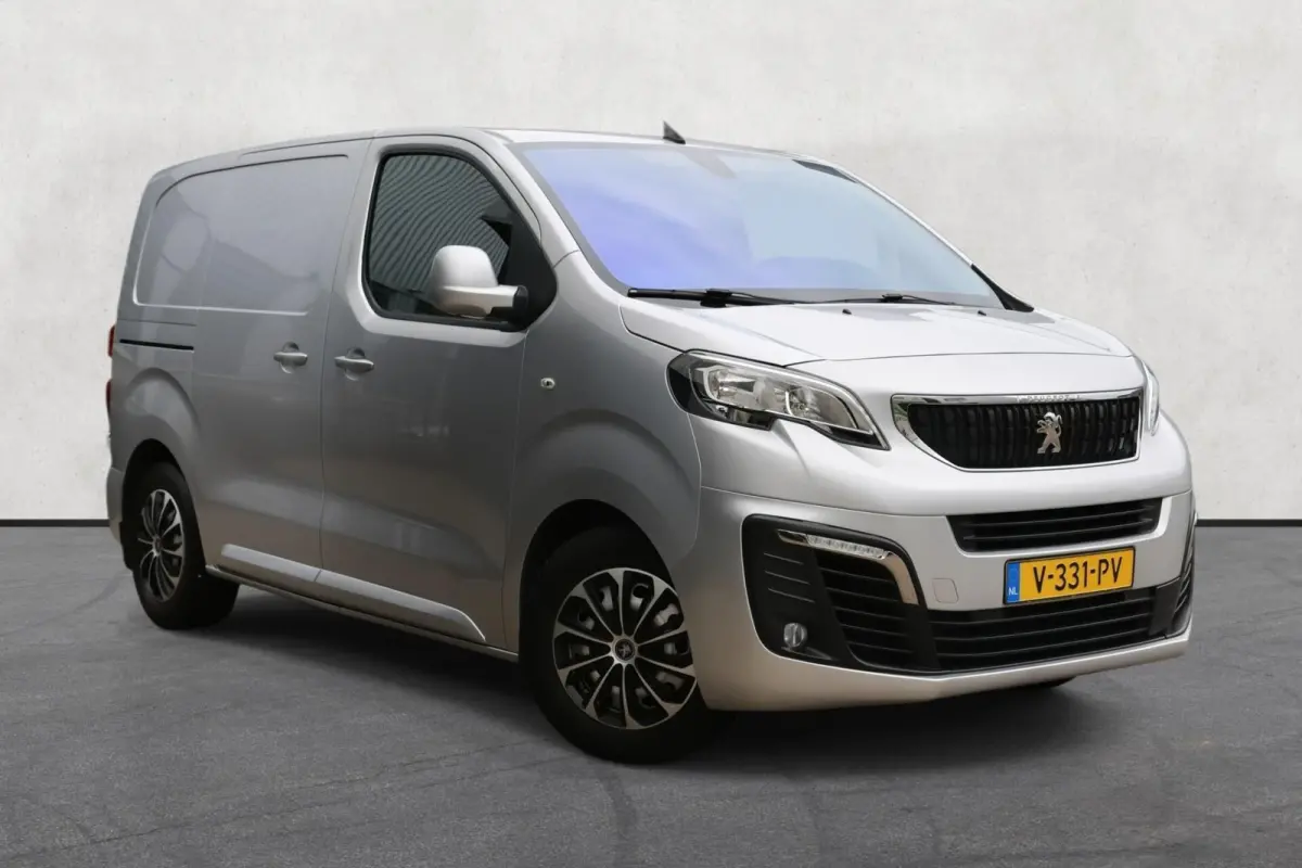 Bestel 226C 1.6 BlueHDI 95 Premium