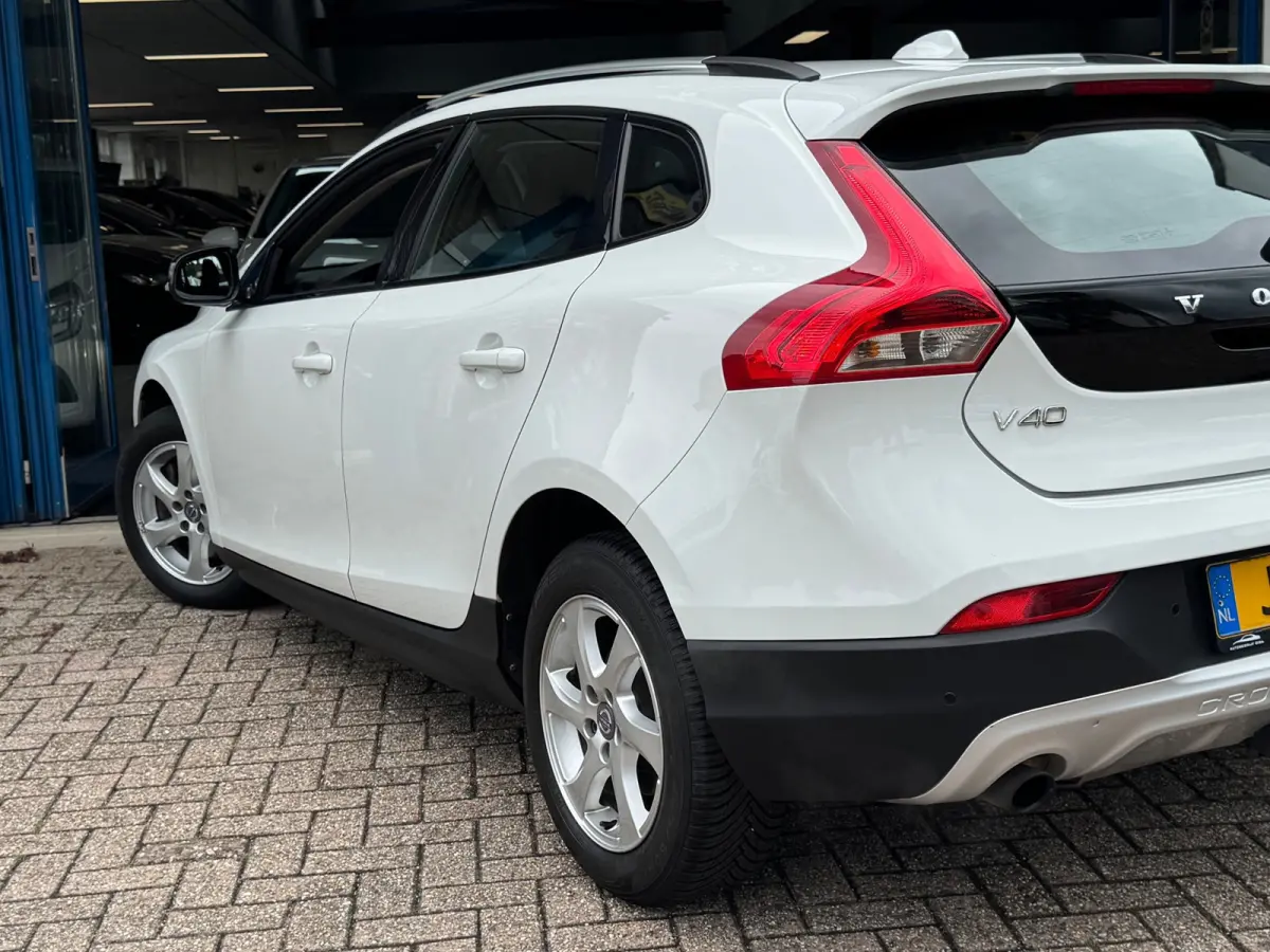 1.5 T3 Nordic+ 2016 AUT NAVI Trekh
