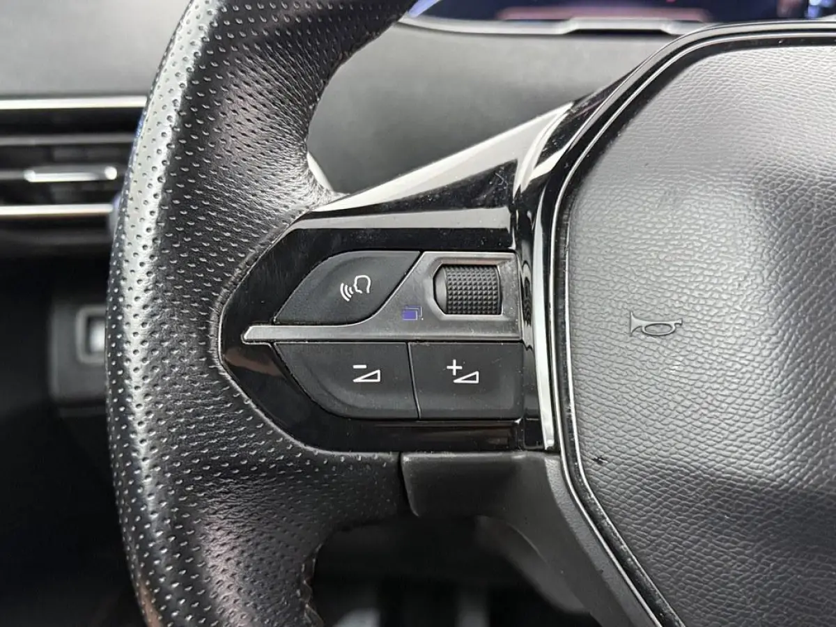 1.2T 130PK GT-Line 7Pers. Nav/Camera/Led/H.Leder