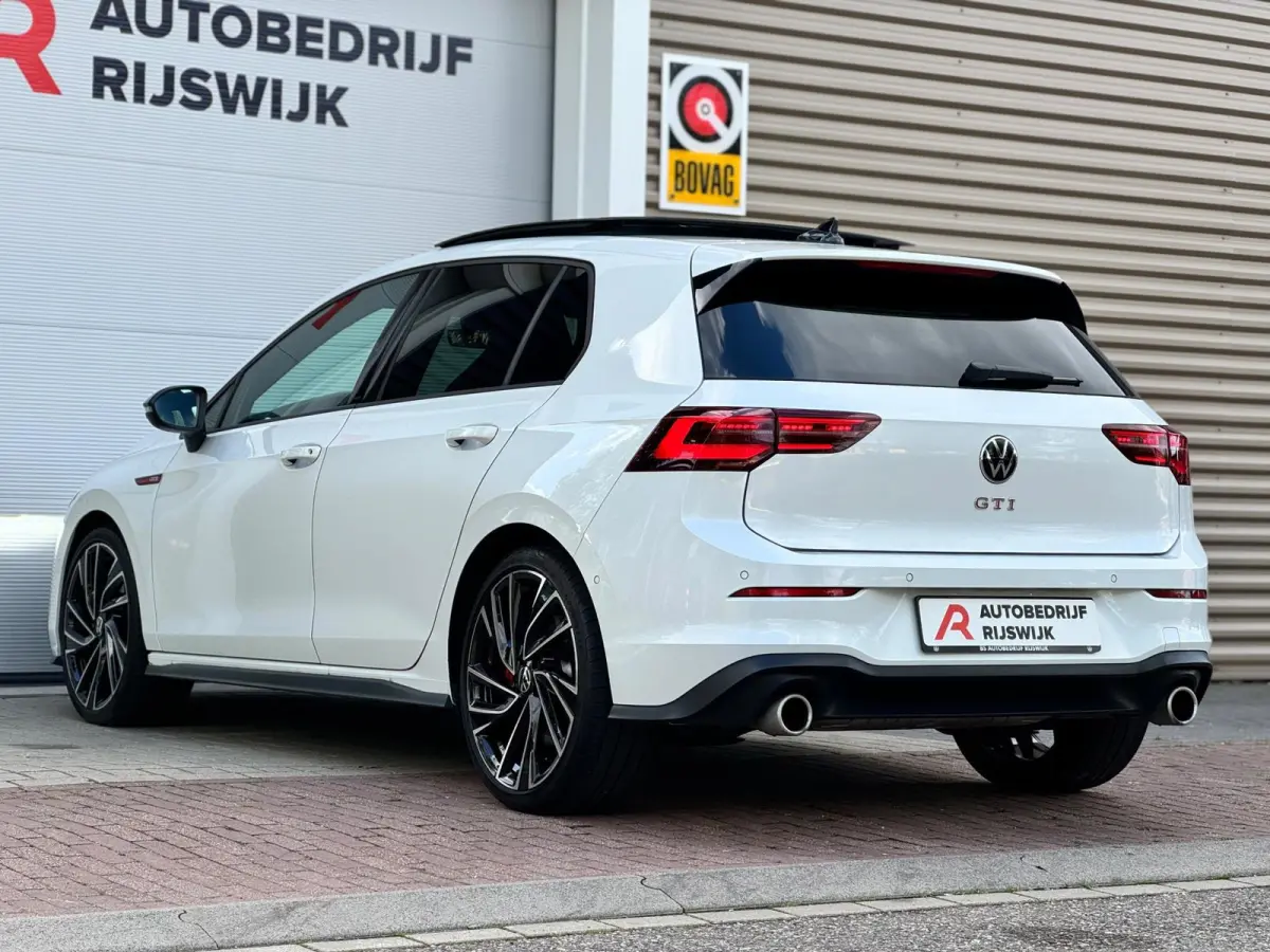 2.0 TSI GTI Pano/Camera/Matrix