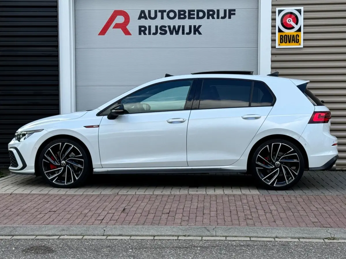 2.0 TSI GTI Pano/Camera/Matrix