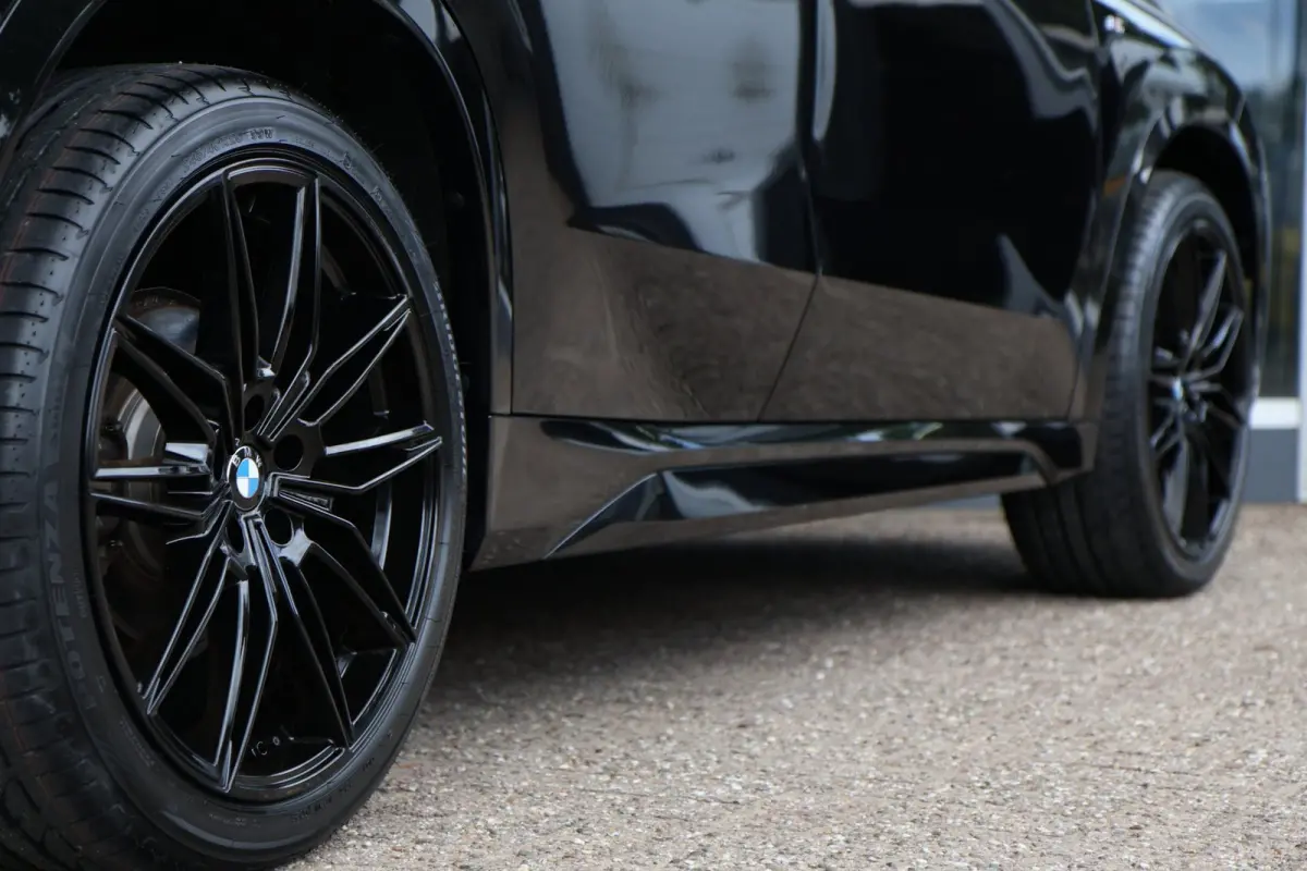 XDrive25e M-sport 20 Inch Camera