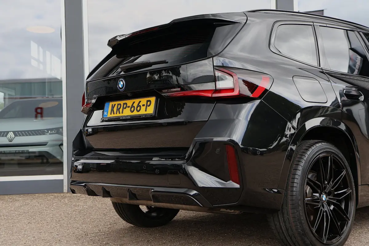 XDrive25e M-sport 20 Inch Camera