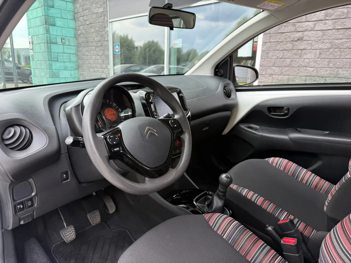 1.0 VTi JCC+ | Incl btw | Camera | Apple Carplay | Stoelverwarming | CLIMA | 5 Deurs | Bluetooth | 1e eigenaar |
