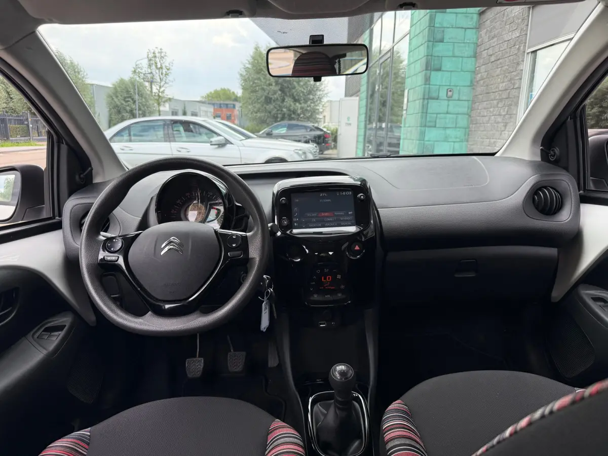 1.0 VTi JCC+ | Incl btw | Camera | Apple Carplay | Stoelverwarming | CLIMA | 5 Deurs | Bluetooth | 1e eigenaar |