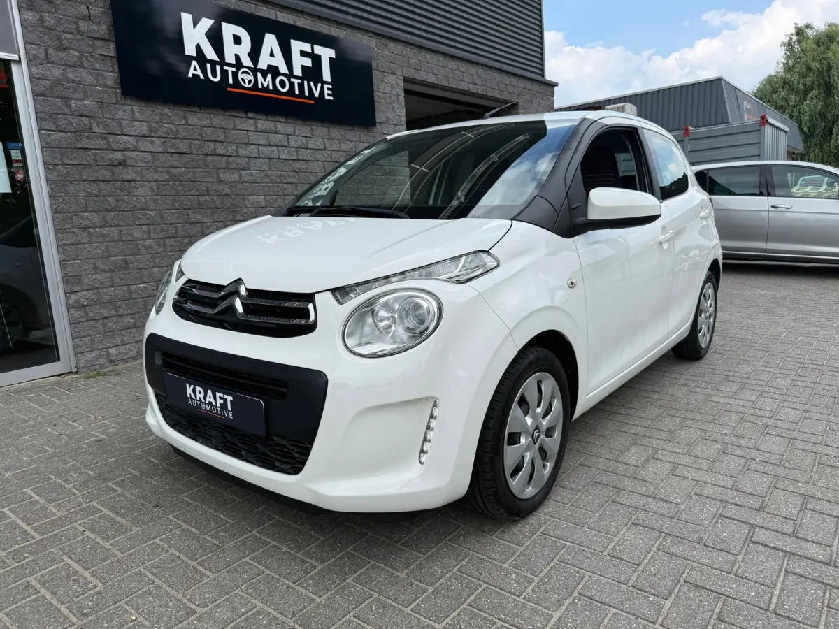 1.0 VTi JCC+ | Incl btw | Camera | Apple Carplay | Stoelverwarming | CLIMA | 5 Deurs | Bluetooth | 1e eigenaar |