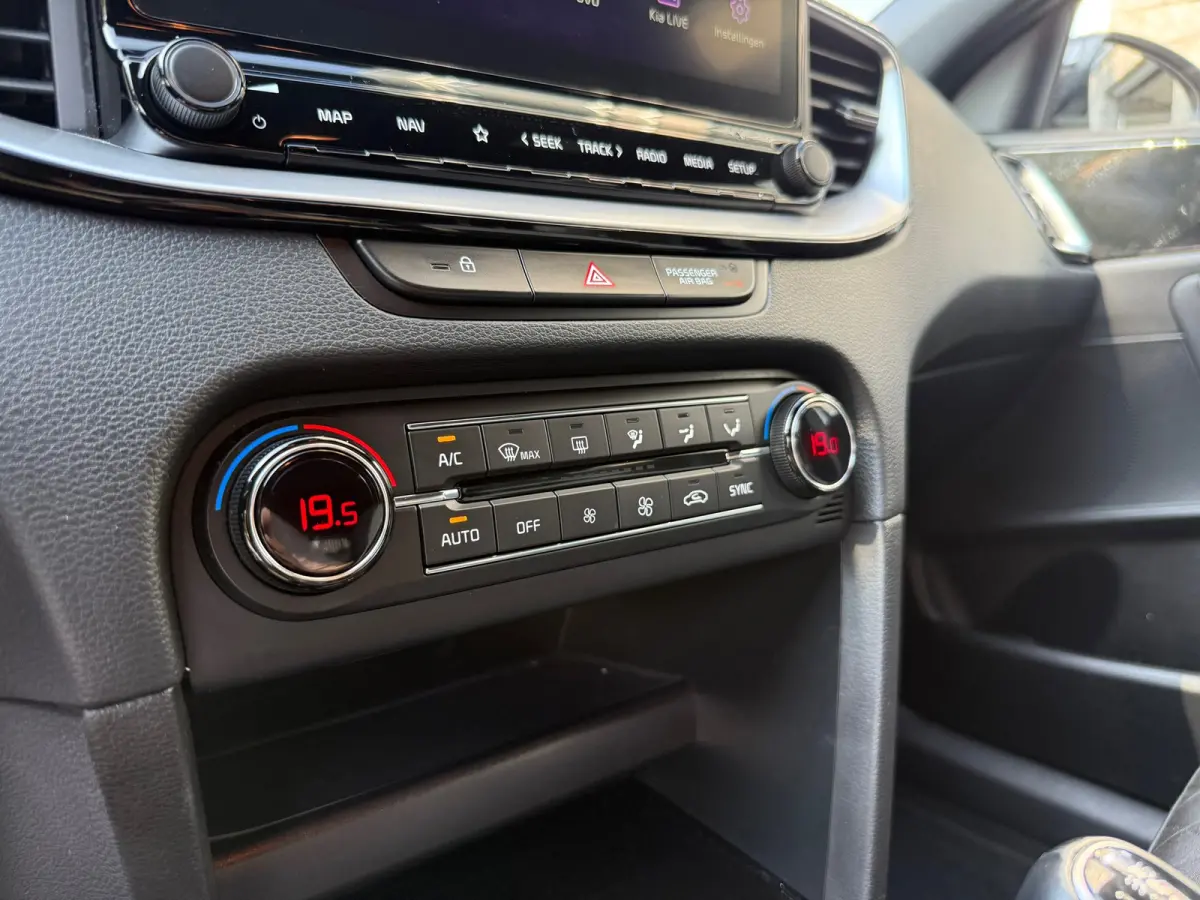1.0 T-GDI GT-Line Edition | Camera | Full LED | Apple Carplay | PDC | CLIMA | NAVI