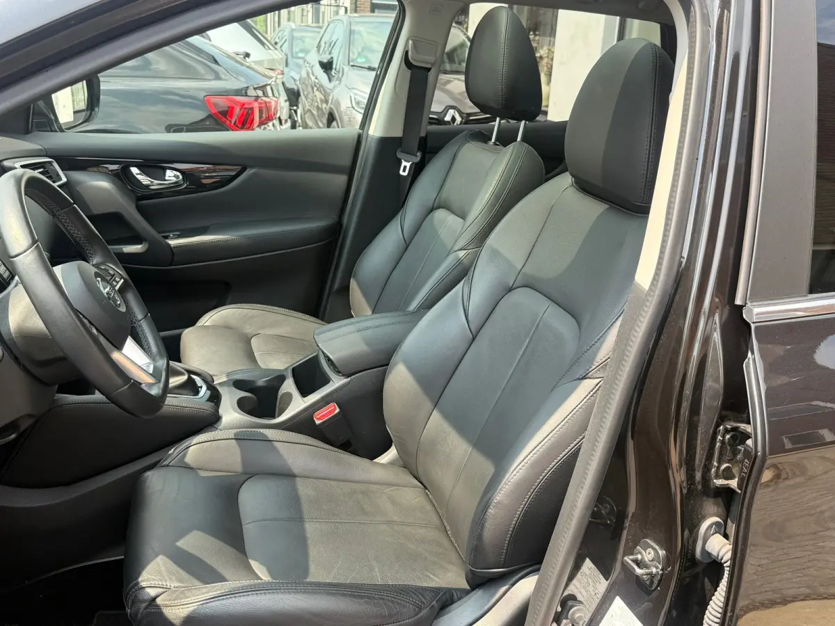 1.3 DIG-T Design Edition, Panoramadak,Apple Carplay/Android,Stoelverwarming,Trekhaak
