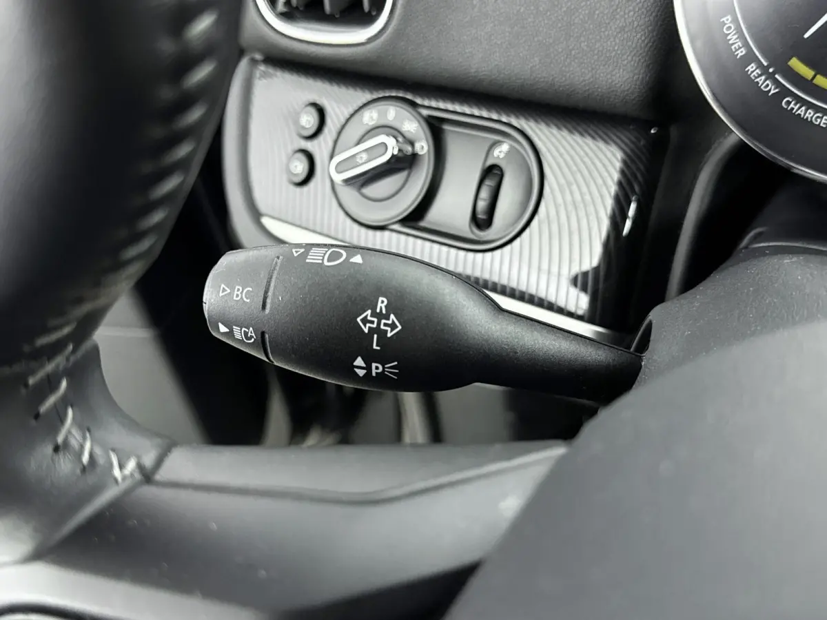 1.5 Cooper SE ALL4 Classic | Head-up display | Achteruitrijcamera | Stoelverwarming | Leder | Navigatie | Keyless | Afneembare Trekhaak