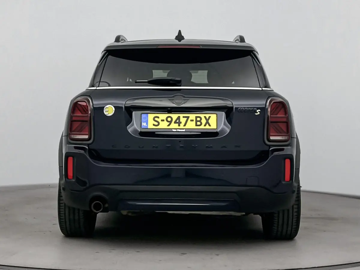1.5 Cooper SE ALL4 Classic | Head-up display | Achteruitrijcamera | Stoelverwarming | Leder | Navigatie | Keyless | Afneembare Trekhaak