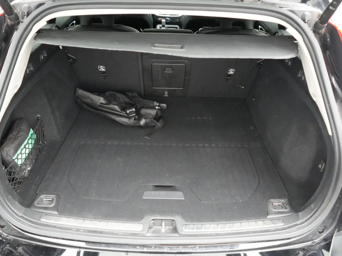 T6 Recharge AWD Inscription PHEV 340pk Dealer O.H | Trekhaak Af Fabriek | Camera | Harman / Kardon | Lederen Sportstoelen Verwarmd | Cruise Control | Apple Carplay | Stuurverwarming | Keyles