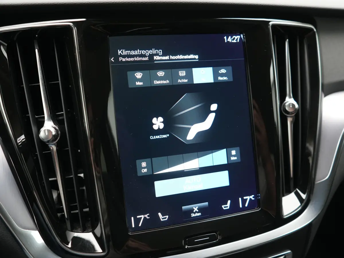 T6 Recharge AWD Inscription PHEV 340pk Dealer O.H | Trekhaak Af Fabriek | Camera | Harman / Kardon | Lederen Sportstoelen Verwarmd | Cruise Control | Apple Carplay | Stuurverwarming | Keyles