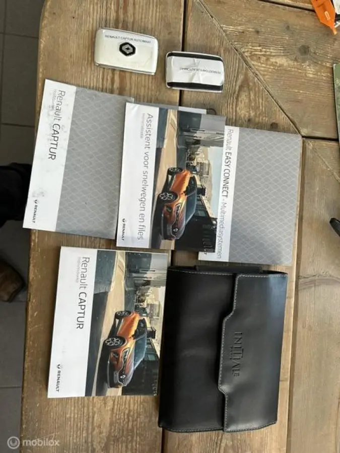 1.3 TCe 130 Initiale Paris * LEDER * AUTOMAAT