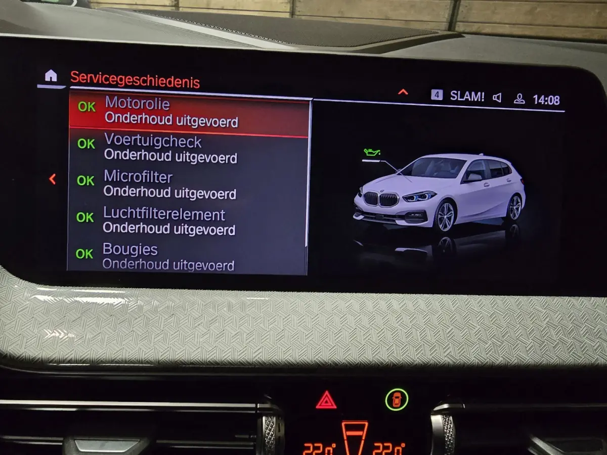 118i High Executive Sport Line Pano LED VCP PDC Trekhaak LM