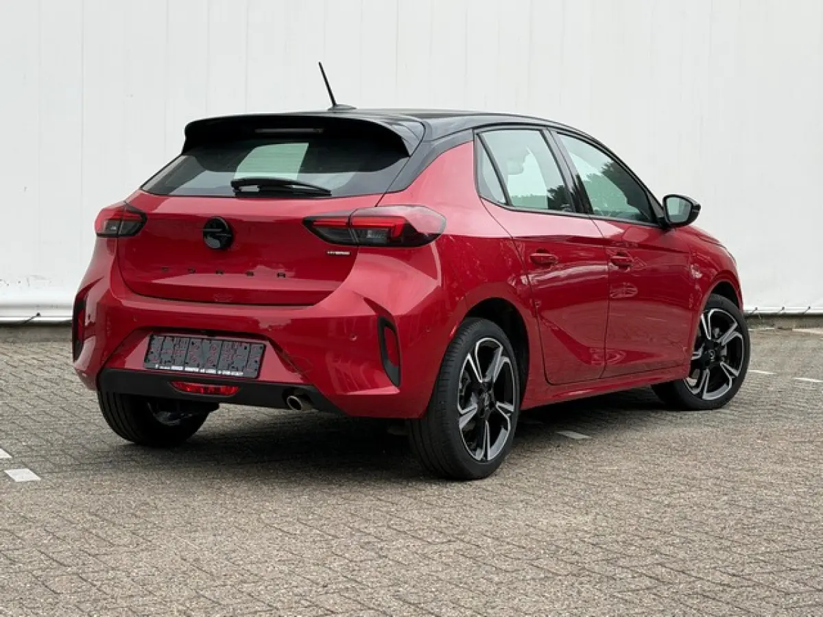 1.2 Turbo Hybrid GS met CarPlay, Camera, 17inch Velgen, LED, Dodehoek