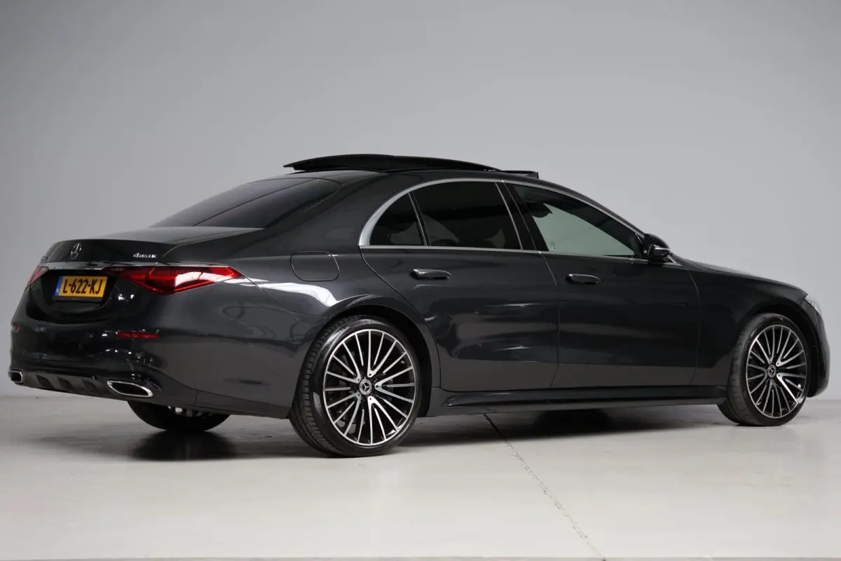 400d 4MATIC AMG Line | achterasbesturing | koelkast | head-up | massage | burmester | stoelkoeling | BTW