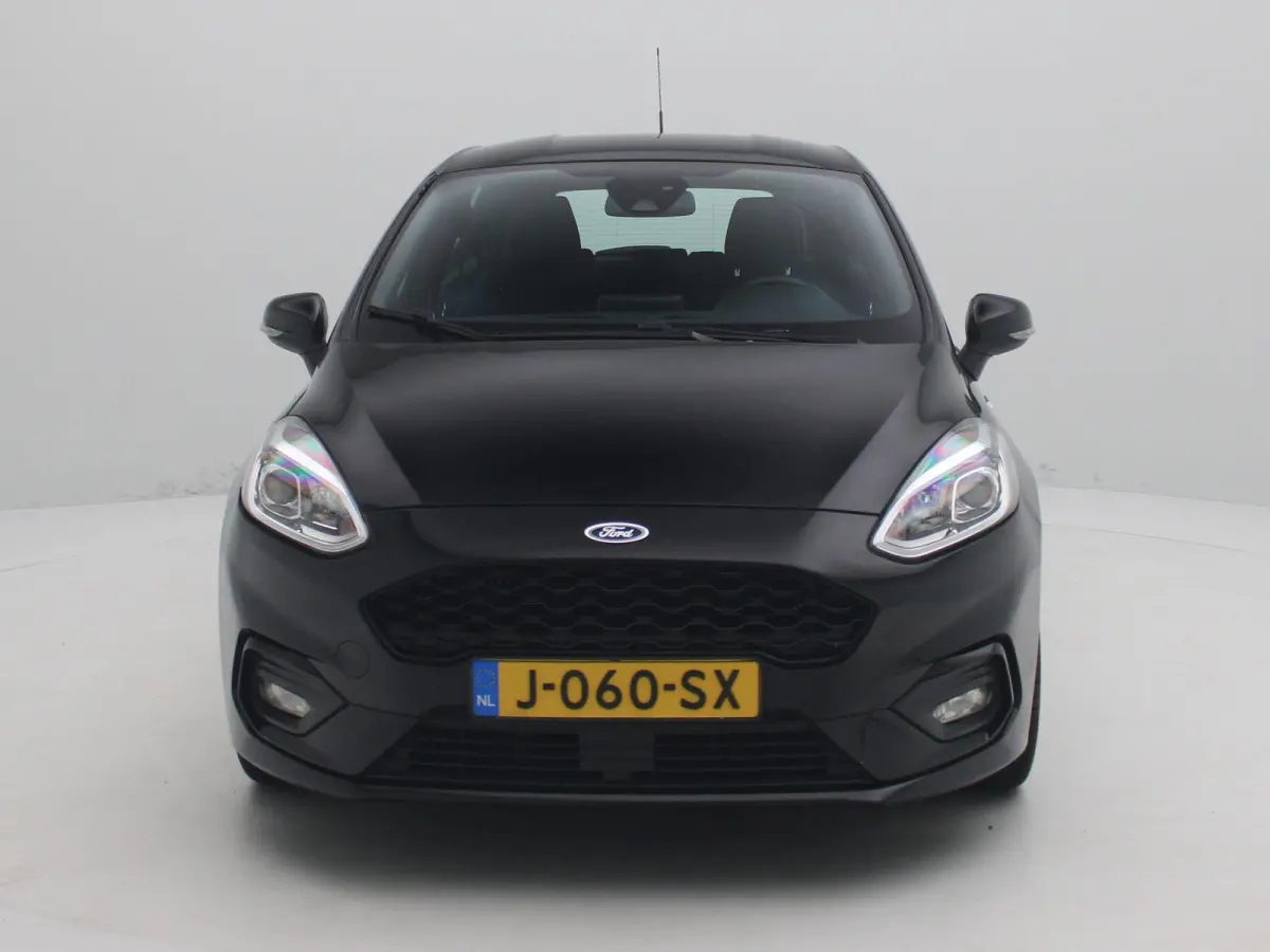 1.0 EcoBoost Titanium | Apple Carplay/Android Auto | Airconditioning | Cruise Control | Lichtmetalen Velgen |