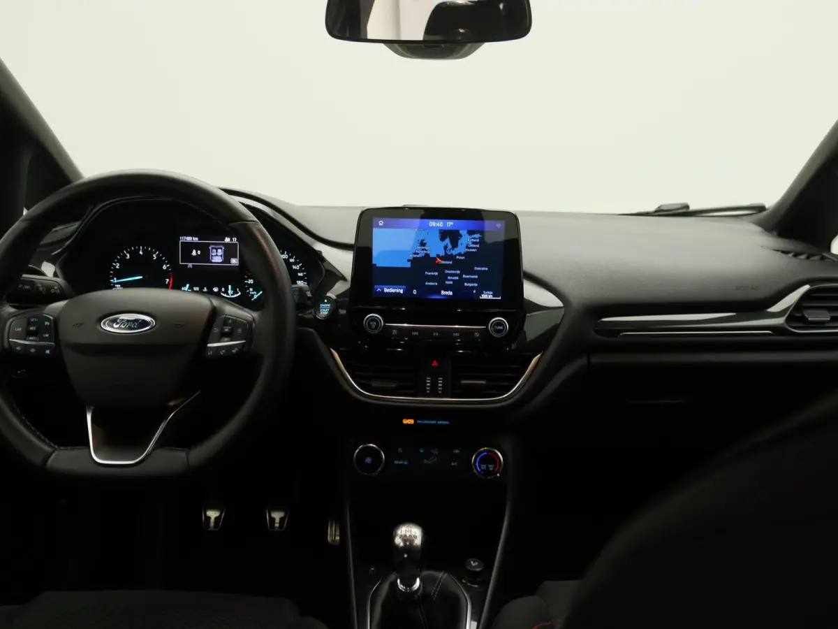 1.0 EcoBoost Titanium | Apple Carplay/Android Auto | Airconditioning | Cruise Control | Lichtmetalen Velgen |