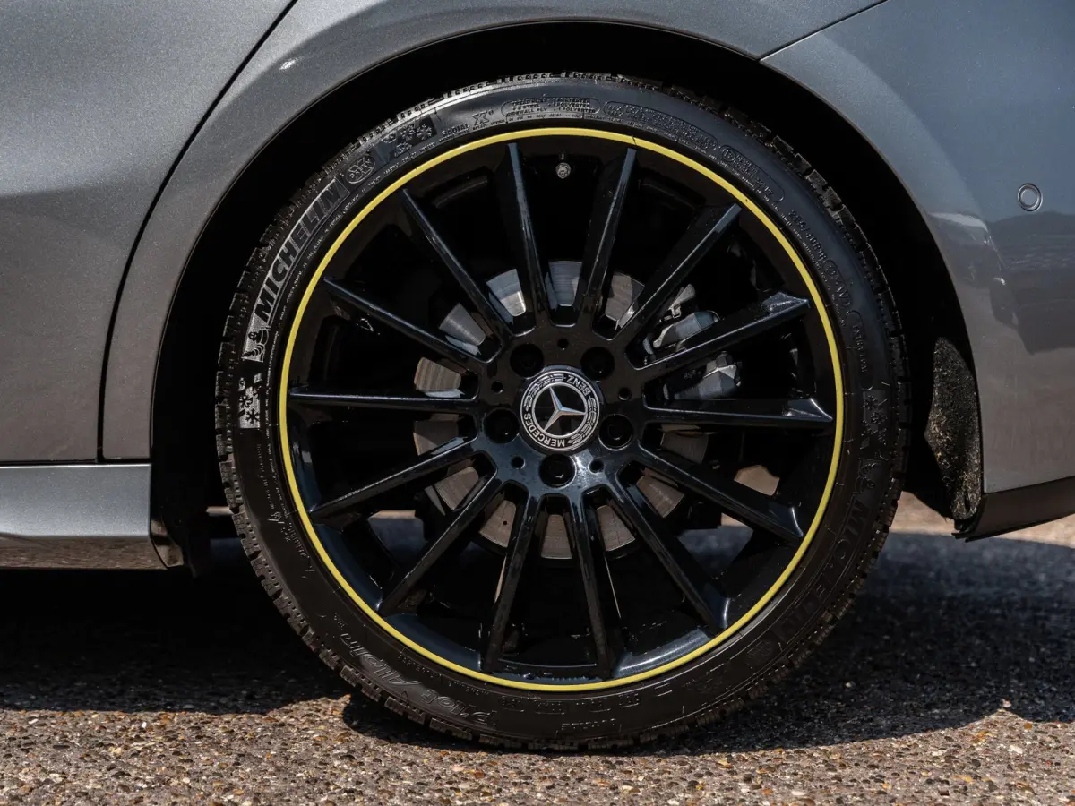 250 224PK Edition One AMG | Premium Plus | Carplay | Dealer Ond. | Uniek