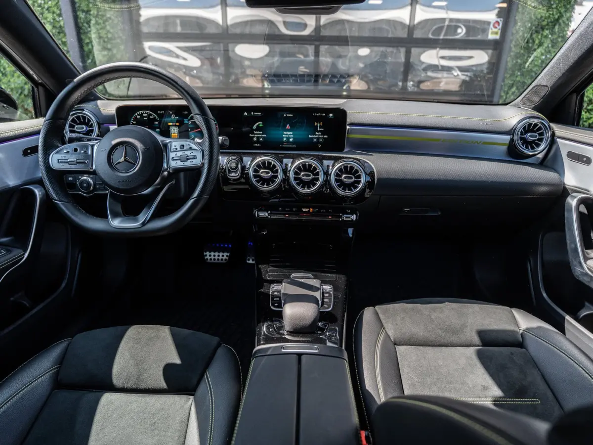 250 224PK Edition One AMG | Premium Plus | Carplay | Dealer Ond. | Uniek
