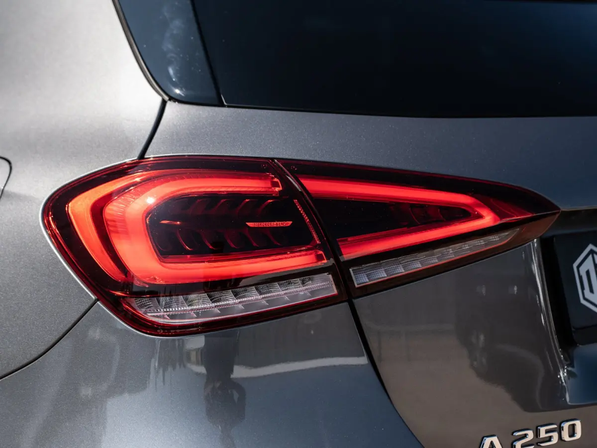 250 224PK Edition One AMG | Premium Plus | Carplay | Dealer Ond. | Uniek