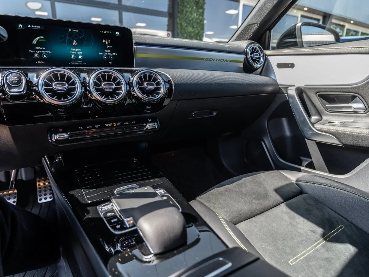 250 224PK Edition One AMG | Premium Plus | Carplay | Dealer Ond. | Uniek