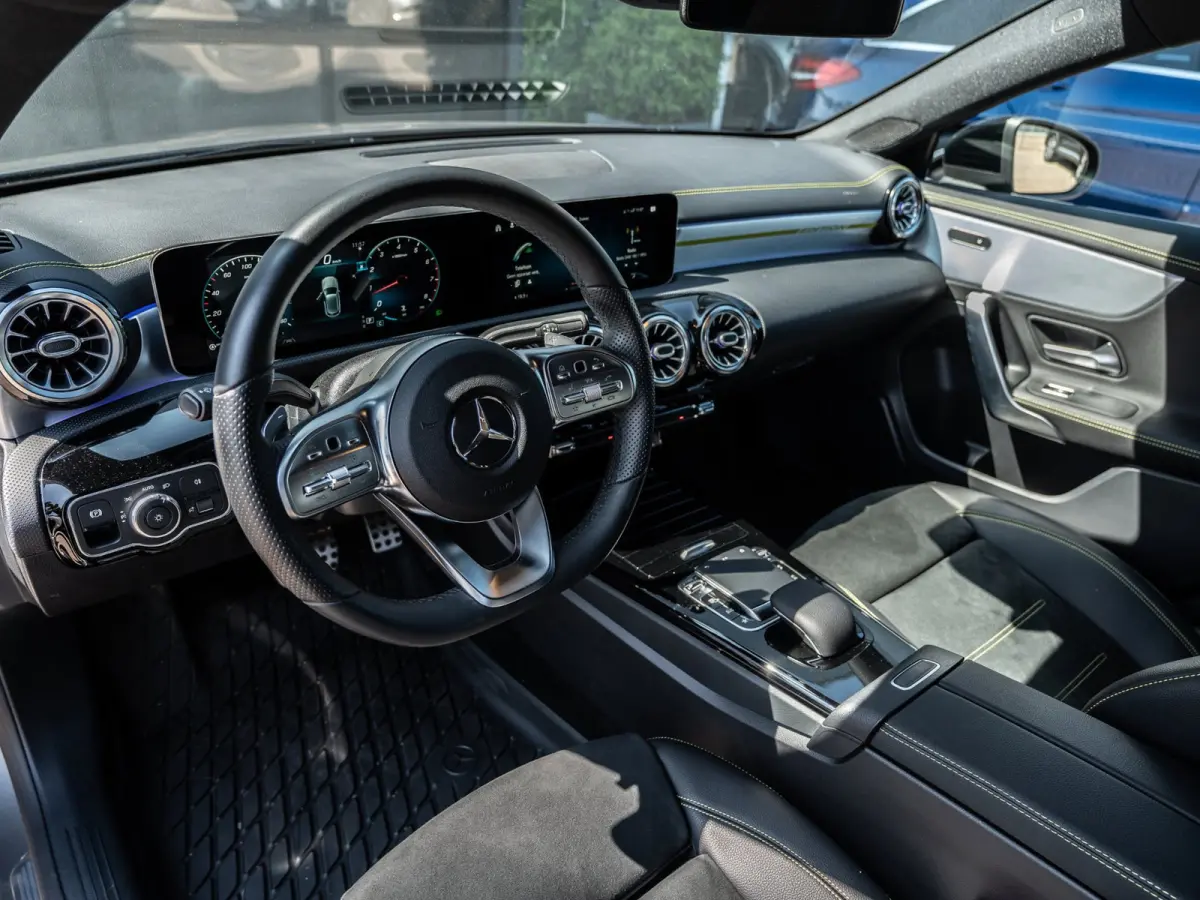 250 224PK Edition One AMG | Premium Plus | Carplay | Dealer Ond. | Uniek
