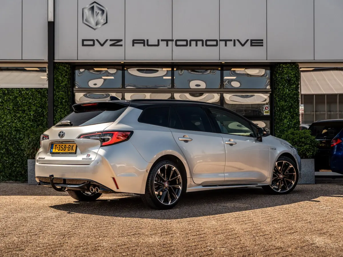 2.0 Hybrid GR-Sport Plus