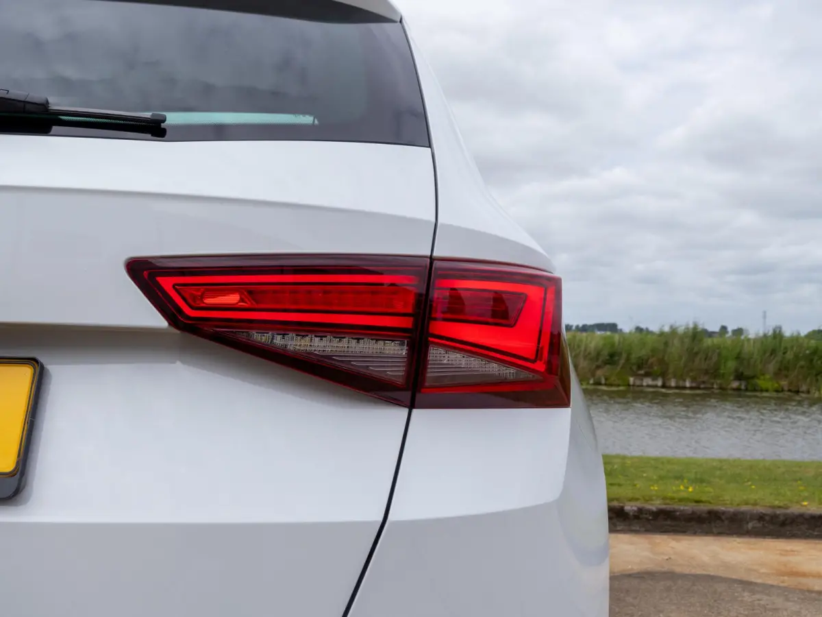 1.5 TSI FR Business Intense 360 Camera 19" Pano
