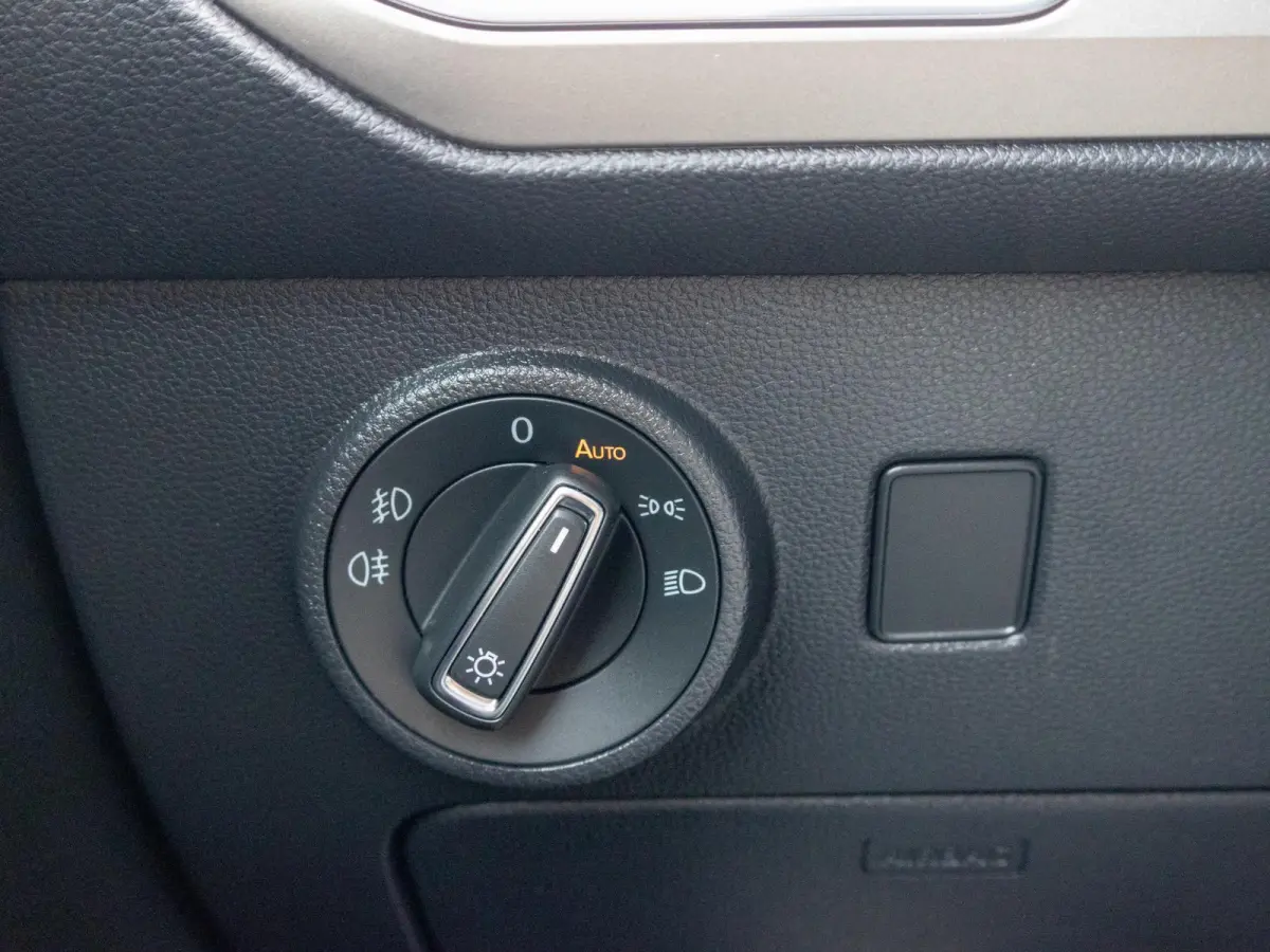 1.5 TSI FR Business Intense 360 Camera 19" Pano