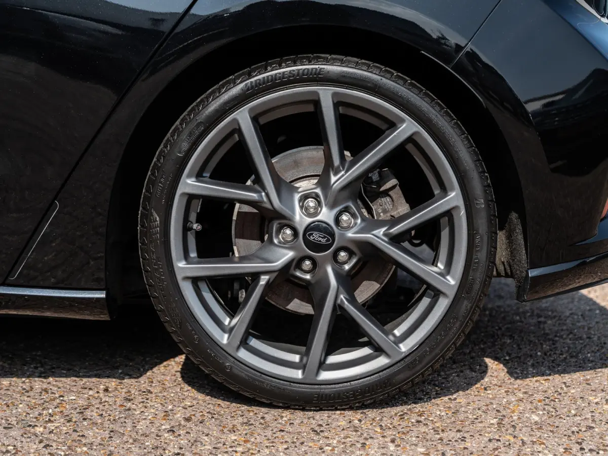 2.3 EcoBoost ST-3 | B&O | Camera | Winter Pack