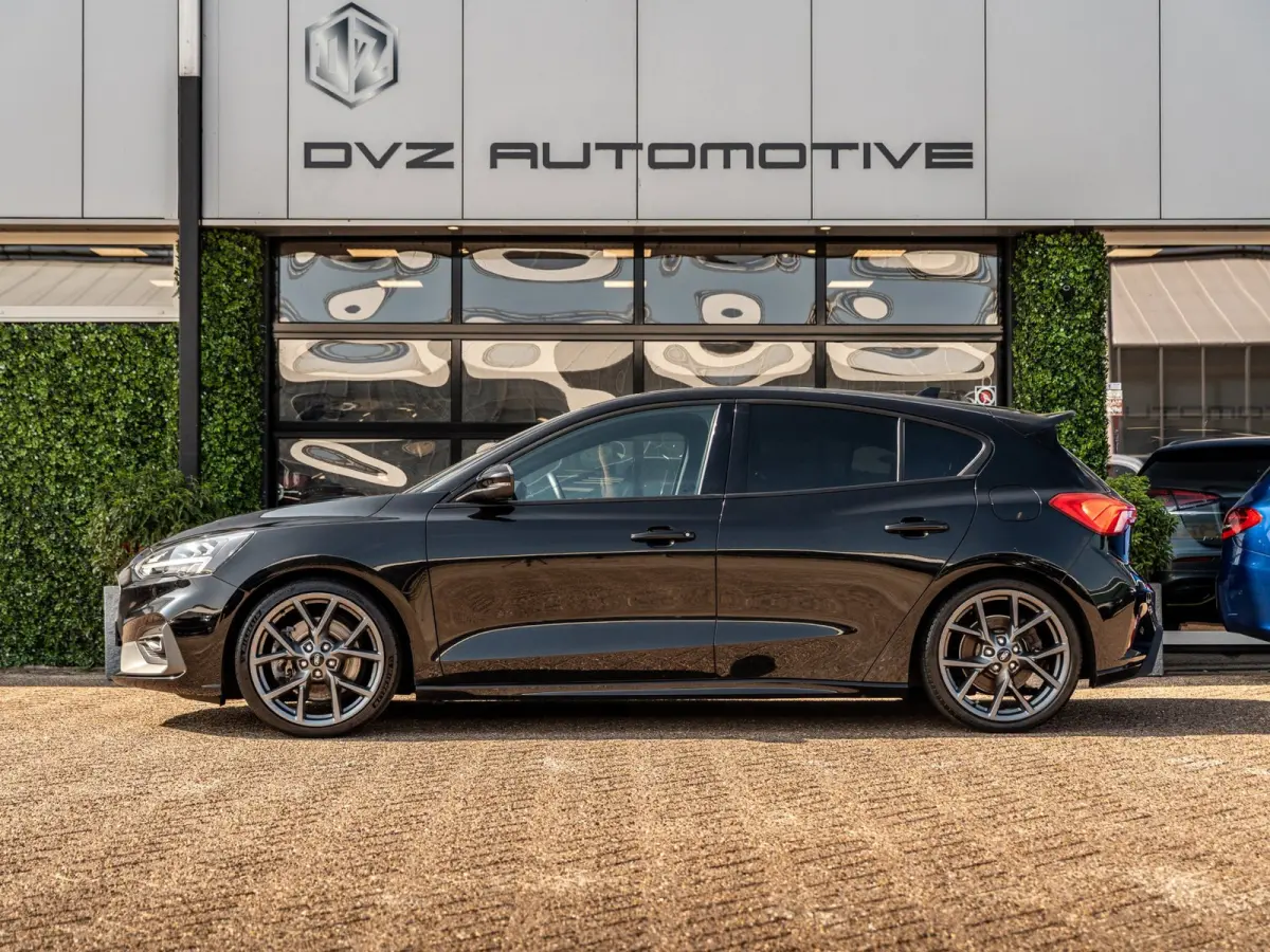 2.3 EcoBoost ST-3 | B&O | Camera | Winter Pack