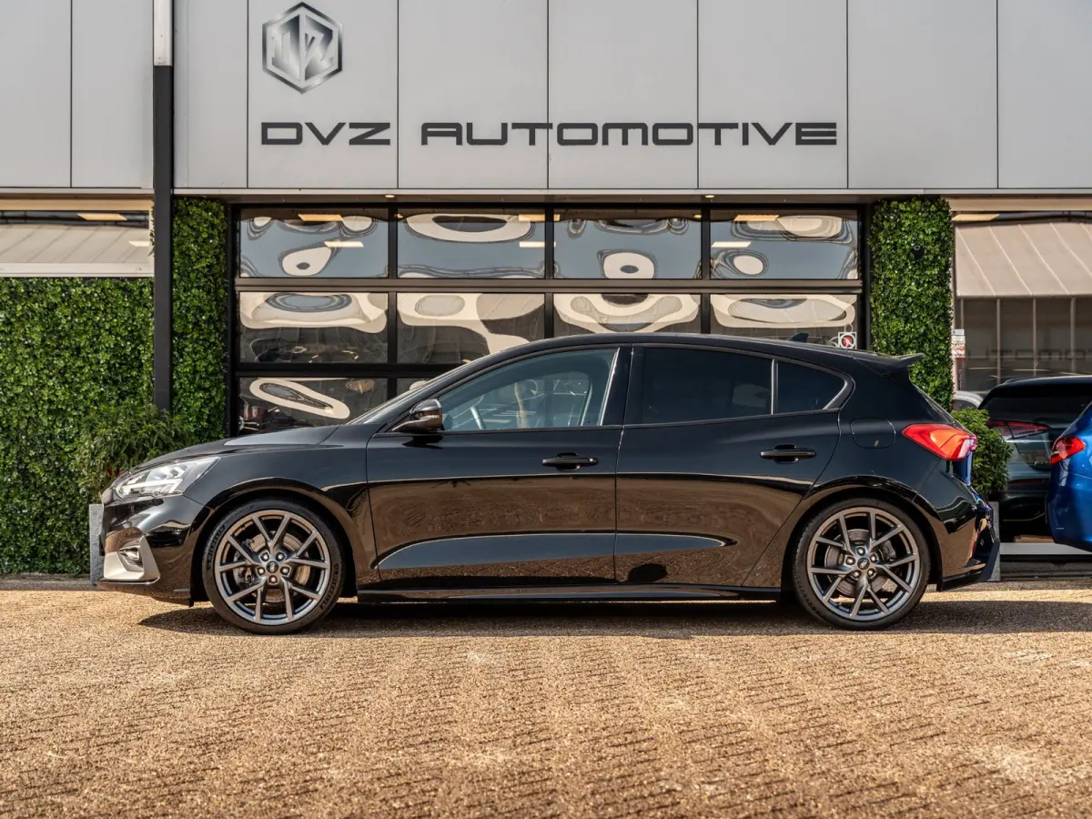 2.3 EcoBoost ST-3 | B&O | Camera | Winter Pack