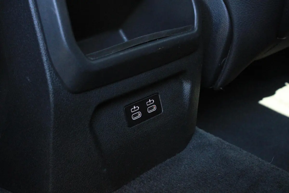 120i M Sport Pro Pano Camera Trekhaak Stuurverwarming