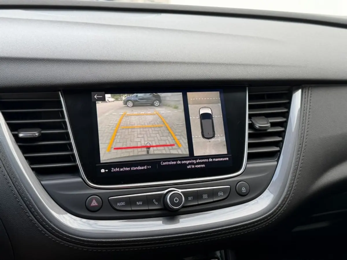 1.2 Turbo Ultimate met Navi/360-Camera, Trekhaak, Elek.A-Klep, Winterpakket