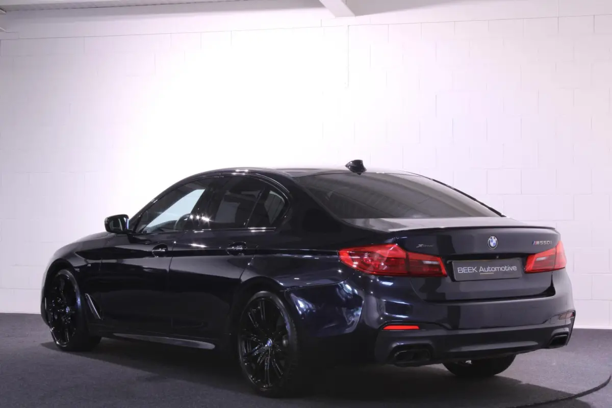M550i xDrive High Executive | LEDER | CAMERA |